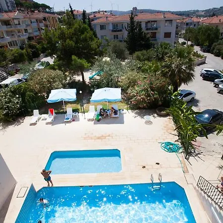 מלון דירות Yalcinkaya Apart Çeşme