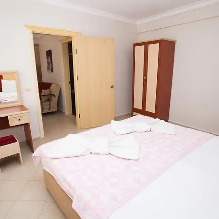 מלון דירות Yalcinkaya Apart *