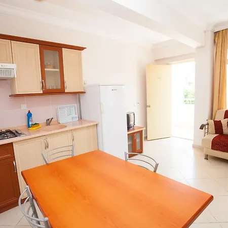 Yalcinkaya Apart Cesme