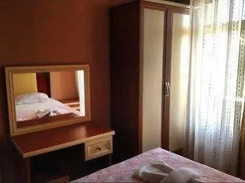 Yalcinkaya Apart *